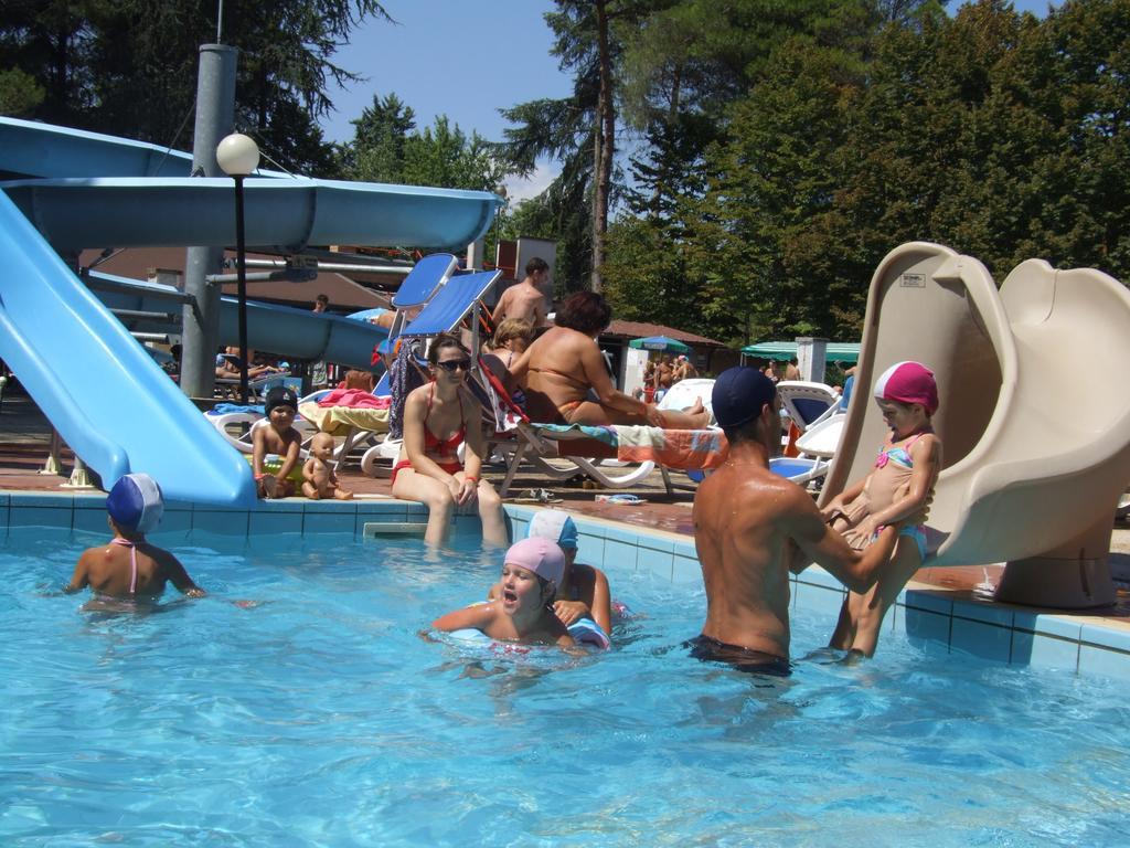 Camping Villaggio Italgest SantʼArcangelo Eksteriør bilde