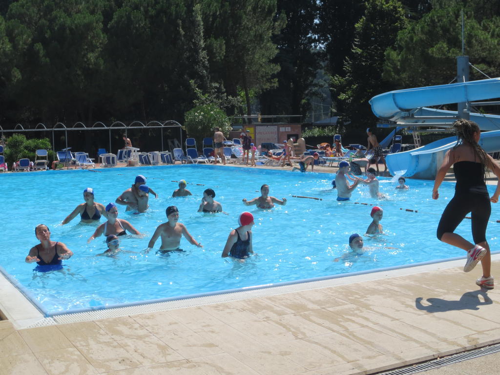 Camping Villaggio Italgest SantʼArcangelo Eksteriør bilde
