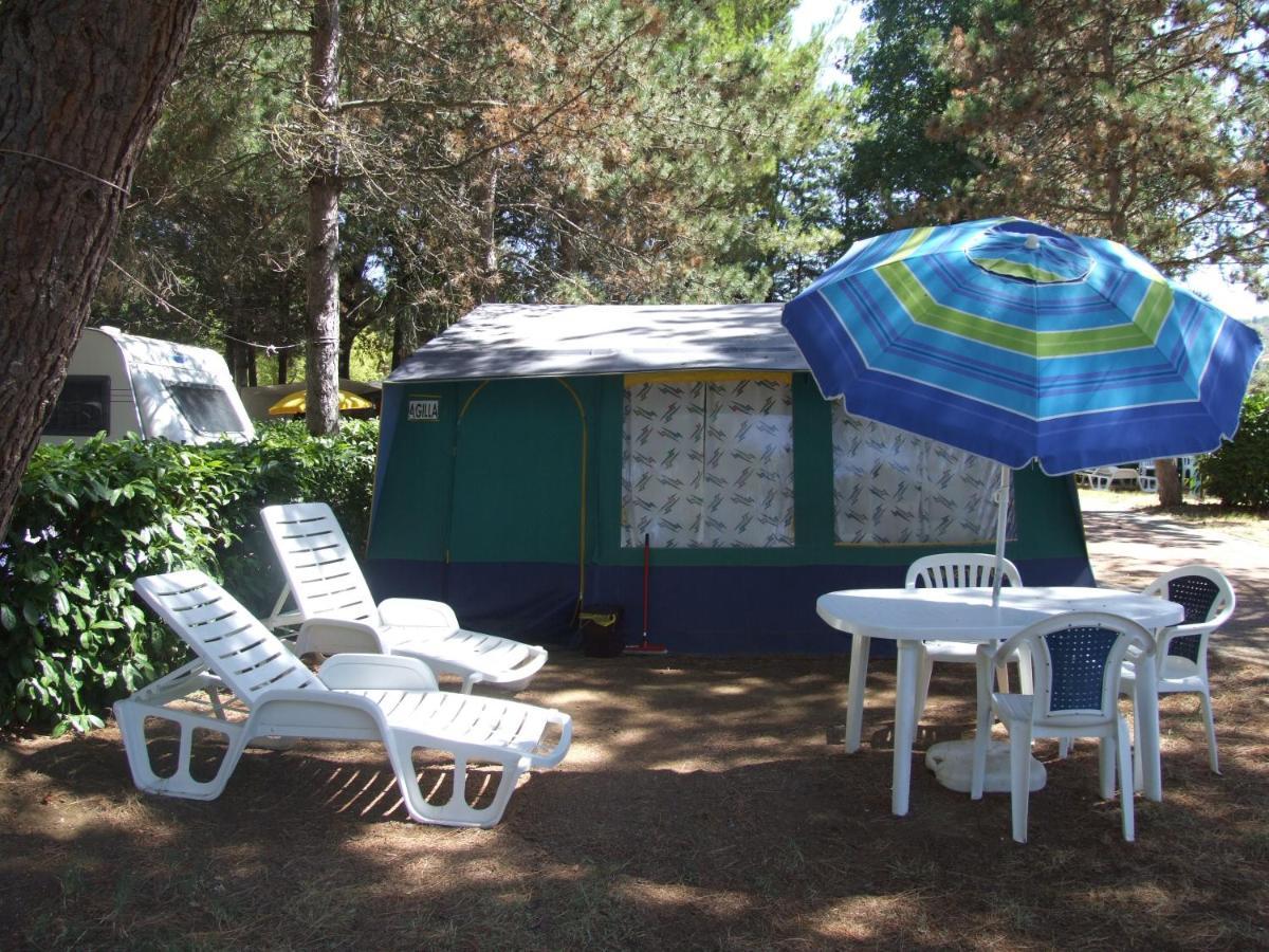 Camping Villaggio Italgest SantʼArcangelo Eksteriør bilde